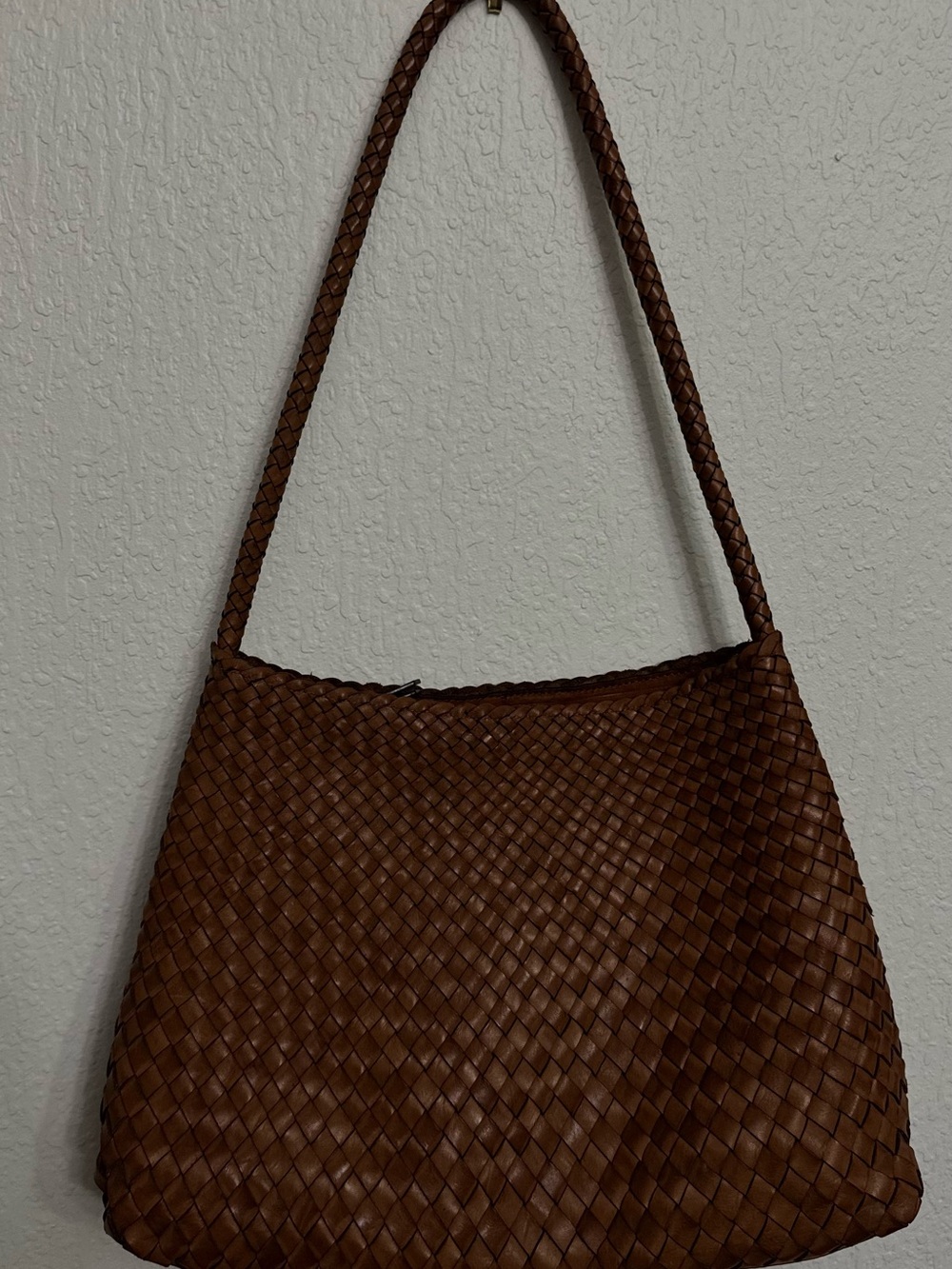 Woven Leather Shoulder Bag in Brown